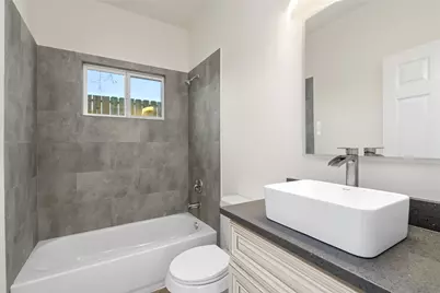 4656 N Teague Street, Rosharon, TX 77583 - Photo 33