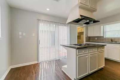 3014 Misty Park Drive, Houston, TX 77082 - Photo 11