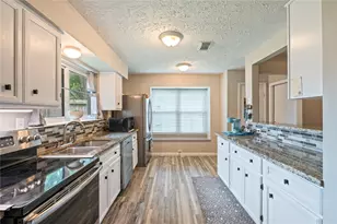 2907 Marlin Ct, League City, TX 77573 - Photo 11