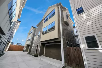 916 W 20th Street, Houston, TX 77008 - Photo 3