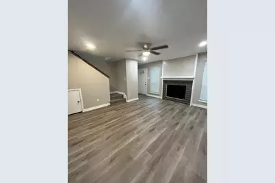 3901 Woodchase Drive #24, Houston, TX 77042 - Photo 3