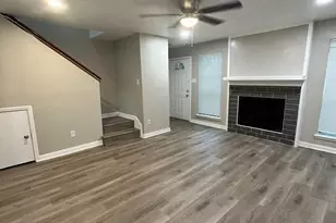 3901 Woodchase Dr, Houston, TX 77042 - Photo 3