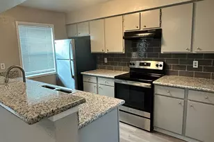 3901 Woodchase Dr, Houston, TX 77042 - Photo 5