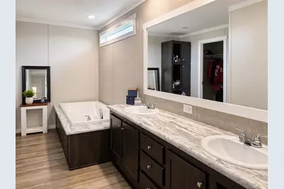 402 Lisa Mae Road, Bellville, TX 77418 - Photo 7