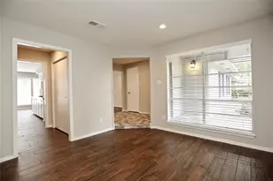 1135 Murrayhill Dr, Houston, TX 77043 - Photo 11