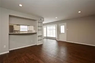 1135 Murrayhill Dr, Houston, TX 77043 - Photo 3