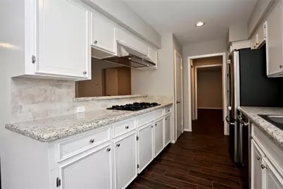1135 Murrayhill Drive, Houston, TX 77043 - Photo 7