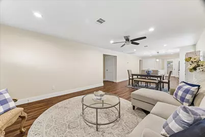 216 E 32nd Street, Houston, TX 77018 - Photo 7
