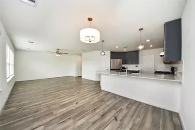 2916 Shimmer Edge Drive, Katy, TX 77493 - Photo 15