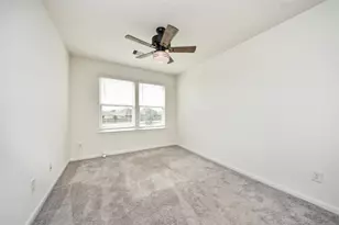 2916 Shimmer Edge Dr, Katy, TX 77493 - Photo 35