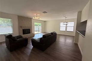 8 N Circlewood Glen, The Woodlands, TX 77381 - Photo 15