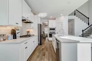 30715 Parkside Passage Dr, Fulshear, TX 77441 - Photo 9