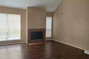 6601 Sands Point Dr, Houston, TX 77074 - Photo 3