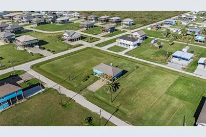 0 Mae Cir Circle S, Crystal Beach, TX 77650 - Photo 5