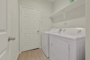 8611 Conquest Cir, Texas City, TX 77591 - Photo 23