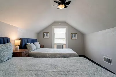 2511 Avenue L, Galveston, TX 77550 - Photo 45