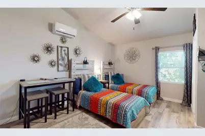 4507 W Bayshore Drive, Bacliff, TX 77518 - Photo 5