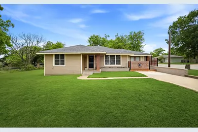 107 Sayles Street, Brenham, TX 77833 - Photo 3
