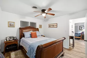 107 Sayles St, Brenham, TX 77833 - Photo 25