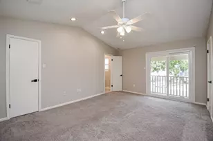 800 Country Pl Dr, Houston, TX 77079 - Photo 27