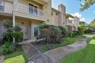 800 Country Pl Dr, Houston, TX 77079 - Photo 3