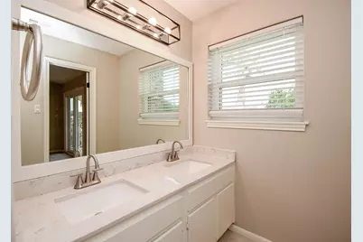 800 Country Place Drive #502, Houston, TX 77079 - Photo 29
