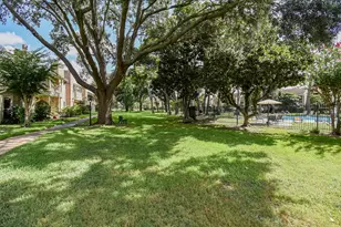 800 Country Pl Dr, Houston, TX 77079 - Photo 45