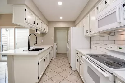 800 Country Place Drive #502, Houston, TX 77079 - Photo 23