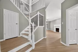 3026 Cherry Mill Ct, Houston, TX 77059 - Photo 3