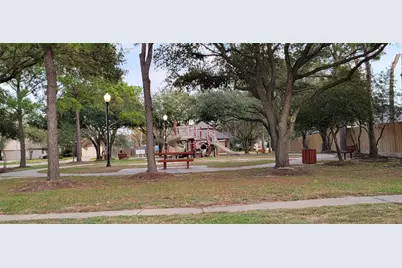 12314 Brentleywood Lane, Houston, TX 77070 - Photo 17
