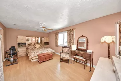 10522 Gulfstream Lane, Sugar Land, TX 77498 - Photo 19