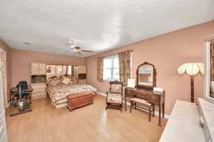 10522 Gulfstream Ln, Sugar Land, TX 77498 - Photo 19