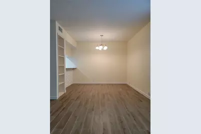 2101 Fountain View Drive #27, Houston, TX 77057 - Photo 7