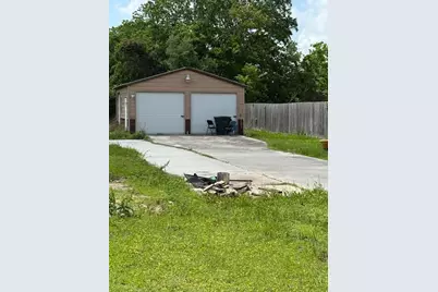 7 N Pine Road, Texas City, TX 77591 - Photo 13