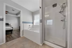 6354 Wilshire Ridge, Houston, TX 77040 - Photo 13