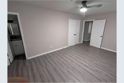 10922 Lockgate Lane, Houston, TX 77048 - Photo 15