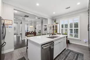 2429 North Blvd, Houston, TX 77098 - Photo 11