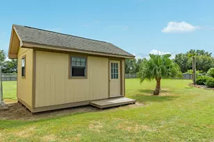 16337 County Rd 171, Danbury, TX 77534 - Photo 47
