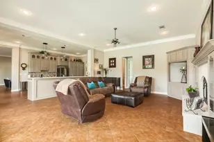 16337 County Rd 171, Danbury, TX 77534 - Photo 29