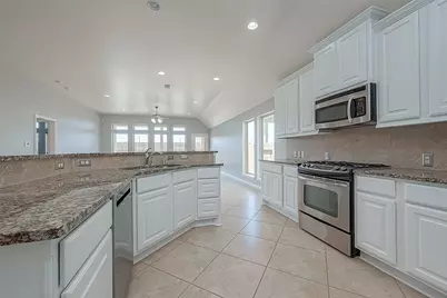 6015 Hewes Point Lane, Missouri City, TX 77459 - Photo 15