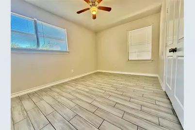920 Vivian Ave, Pasadena, TX 77506 - Photo 5
