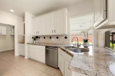 4403 Tarlton Way, Sugar Land, TX 77478 - Photo 15