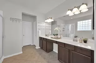 22503 Grassnook Dr, Tomball, TX 77375 - Photo 17