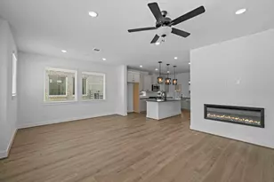 21214 Creeping Bentgrass Dr, Cypress, TX 77433 - Photo 5