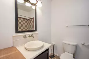 117 E 25th St, Houston, TX 77008 - Photo 33