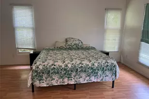 117 E 25th St, Houston, TX 77008 - Photo 9