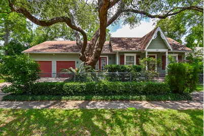 117 E 25th Street, Houston, TX 77008 - Photo 1