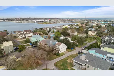 131 Oak Road, Clear Lake Shores, TX 77565 - Photo 29