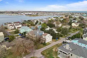 131 Oak Rd, Clear Lake Shores, TX 77565 - Photo 29