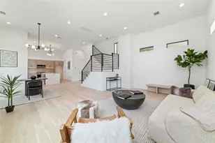 5905 Fairdale Ln, Houston, TX 77057 - Photo 1